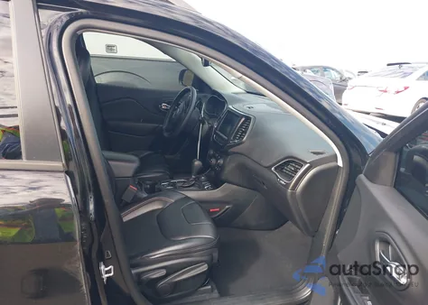 2019 Jeep Cherokee Trailhawk 4X4 z USA, uszkodzony, nr VIN 1C4PJMBX6KD391180